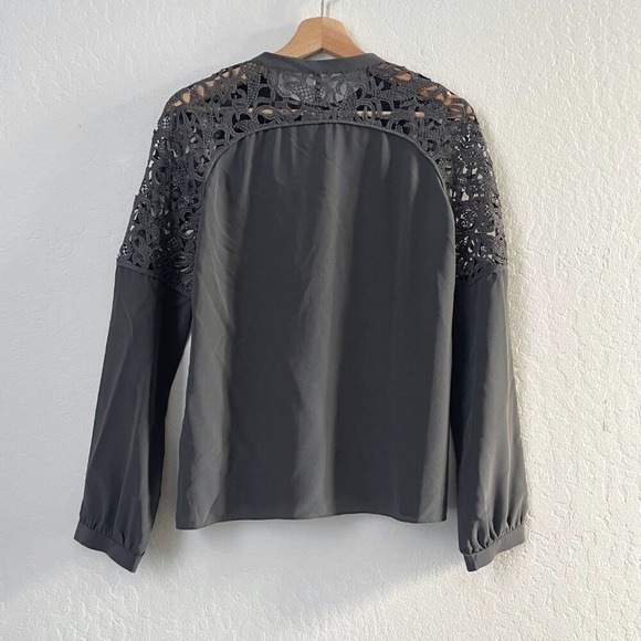 NWT Dorothee Schumacher Silk Button Up Collarless Lace Cut Out Blouse Size 2 / S - Picture 4 of 15